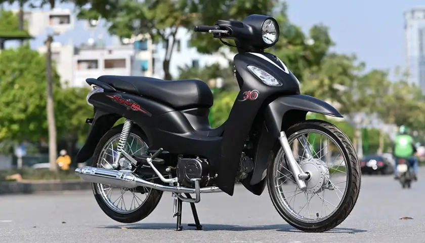00-xe-may-50cc-cho-hoc-sinh-nam-thumb.webp