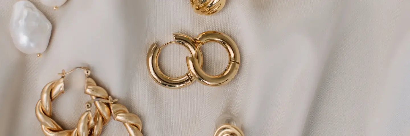 00-vang-610-la-gi-banner.webp