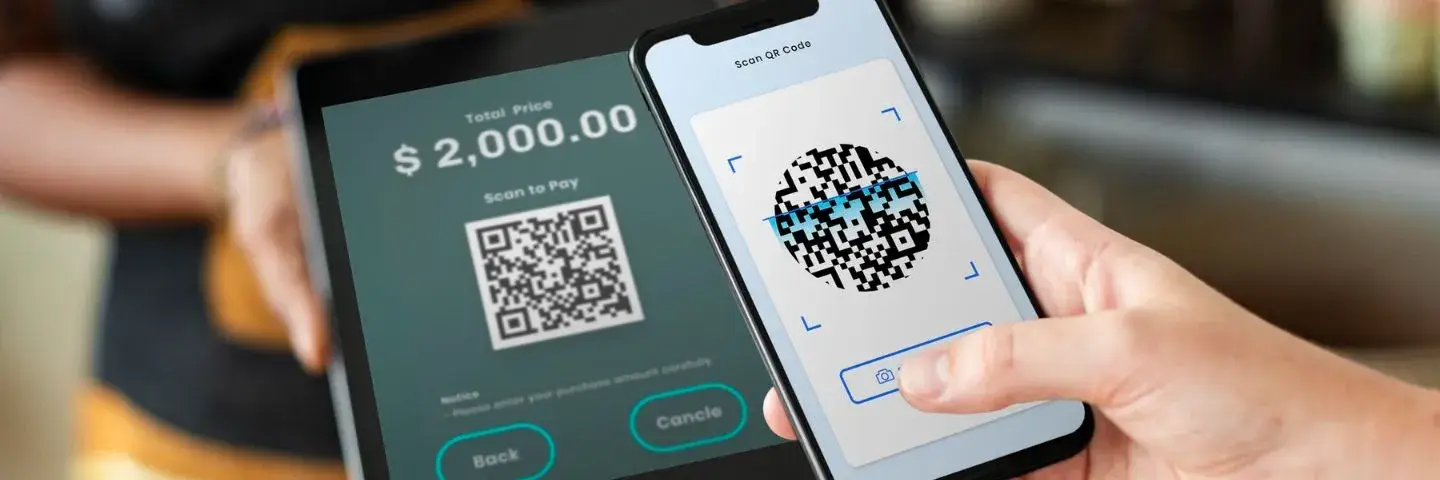 00-rut-tien-bang-ma-qr-banner.webp