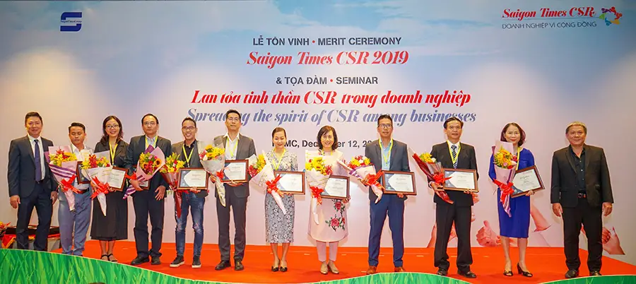home-credit-duoc-ghi-nhan-voi-nhung-no-luc-khong-ngung-vi-cong-dong
