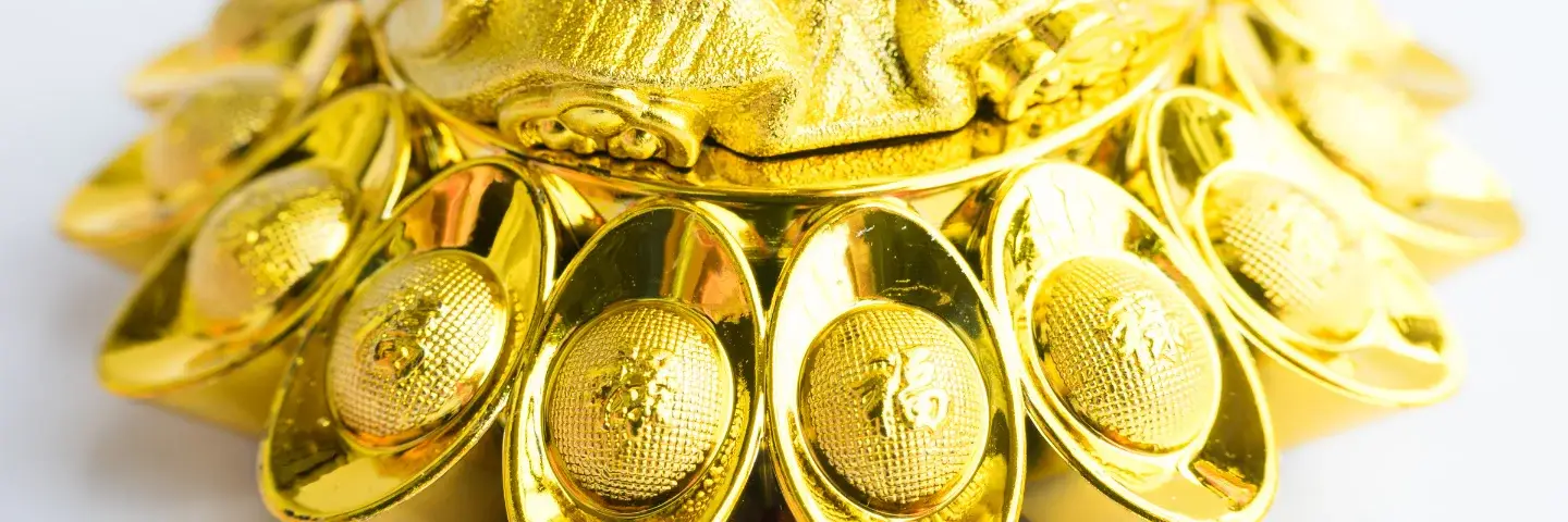 00-nen-mua-vang-gi-vao-ngay-than-tai-banner.webp