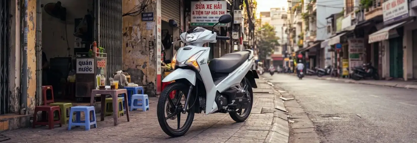 top-phien-ban-future-trang-banner
