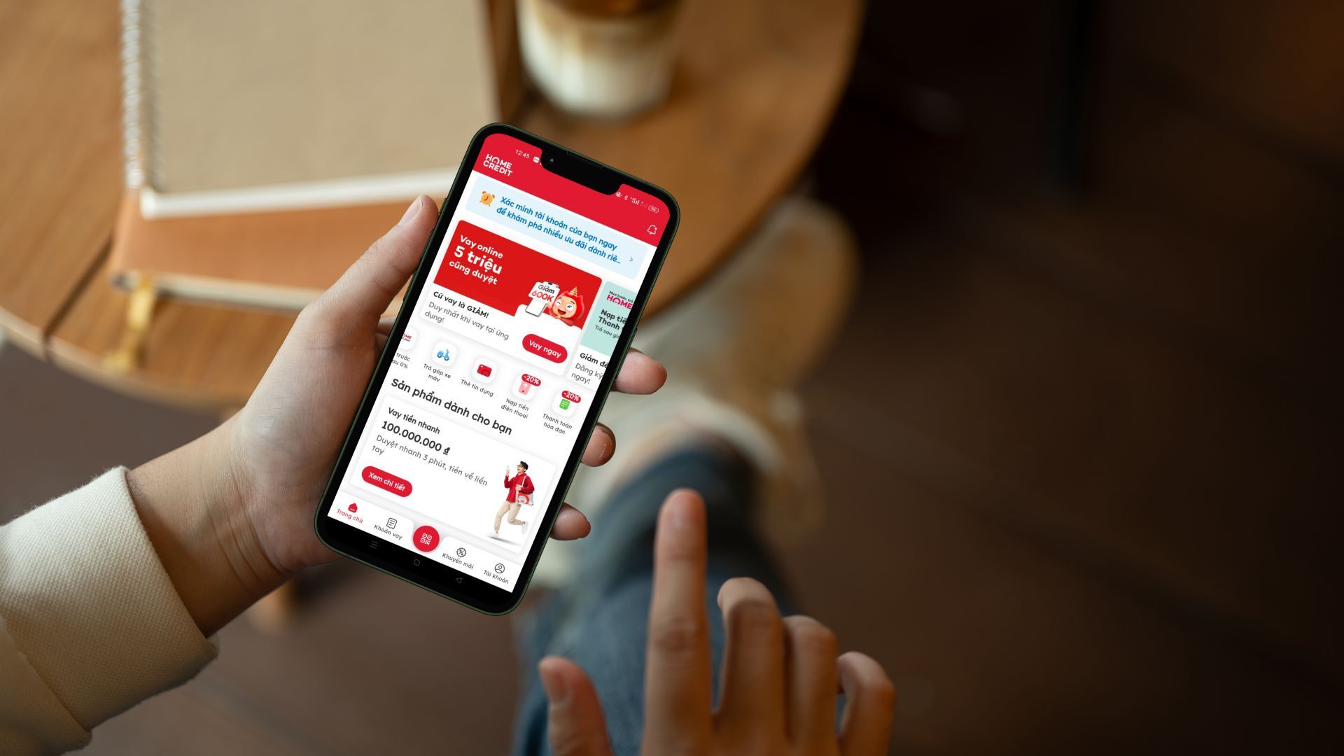 00-app-vay-nhanh-home-credit.jpg