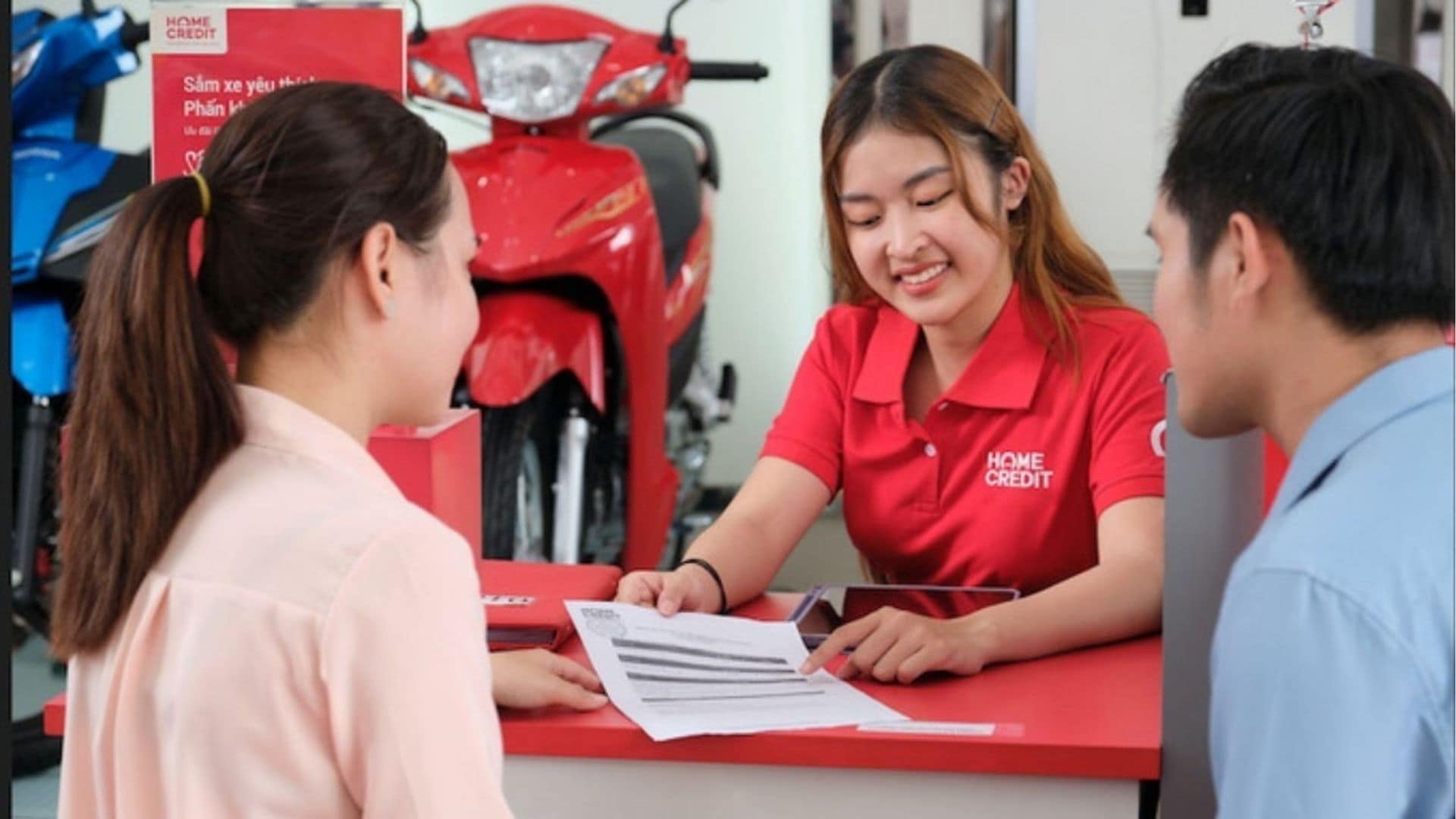02-vay-tien-uy-tin-qua-home-credit.jpg