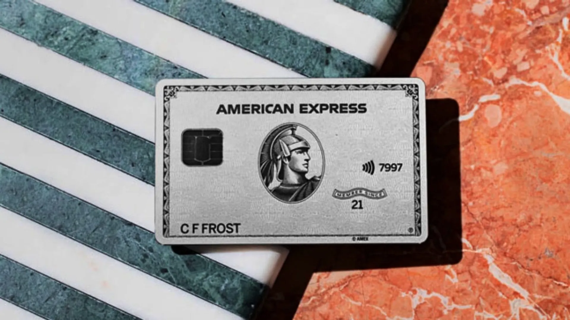 03-the-american-express-dac-quyen-cao-cap.webp