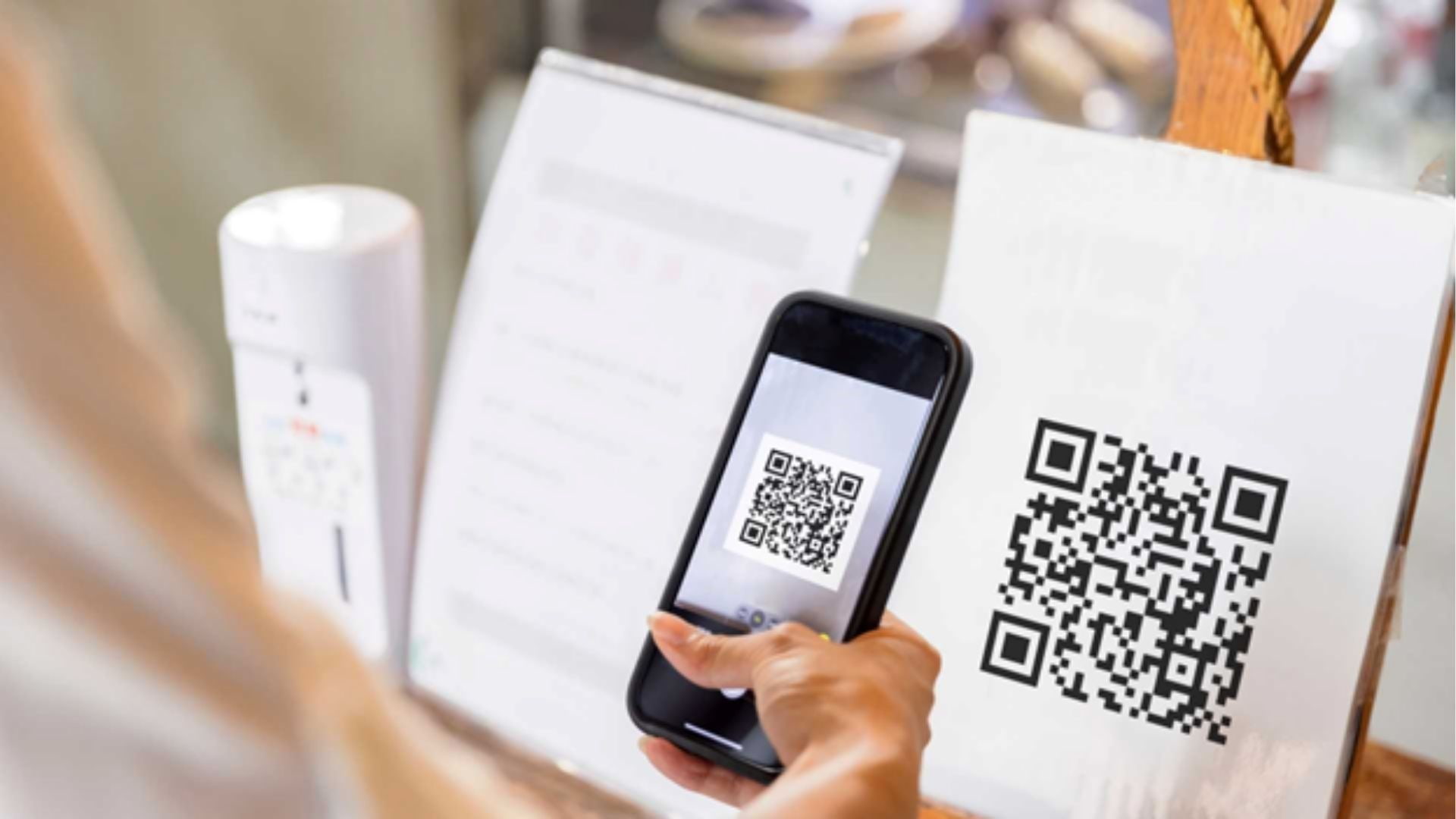 04-quet-ma-qr.jpg