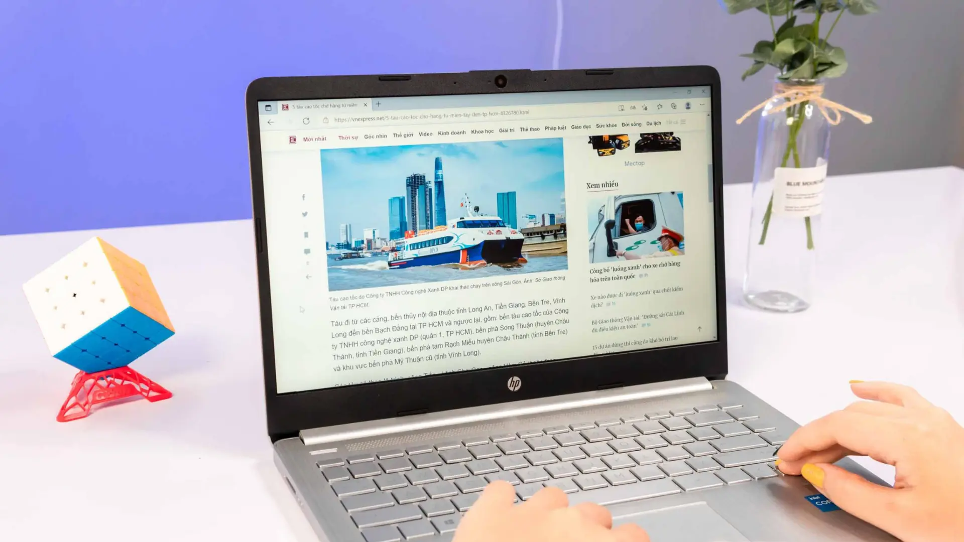 05-laptop-hp-gia-re-14s-15s.webp