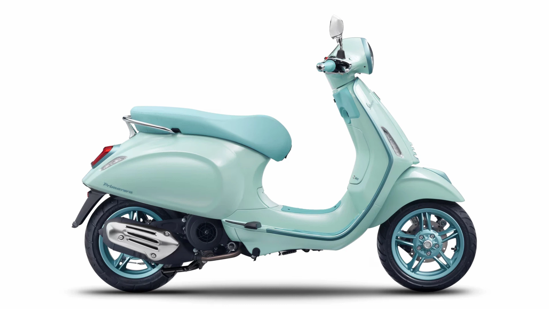 05-xe-vespa-primavera-125-mau-xanh-ngoc.webp