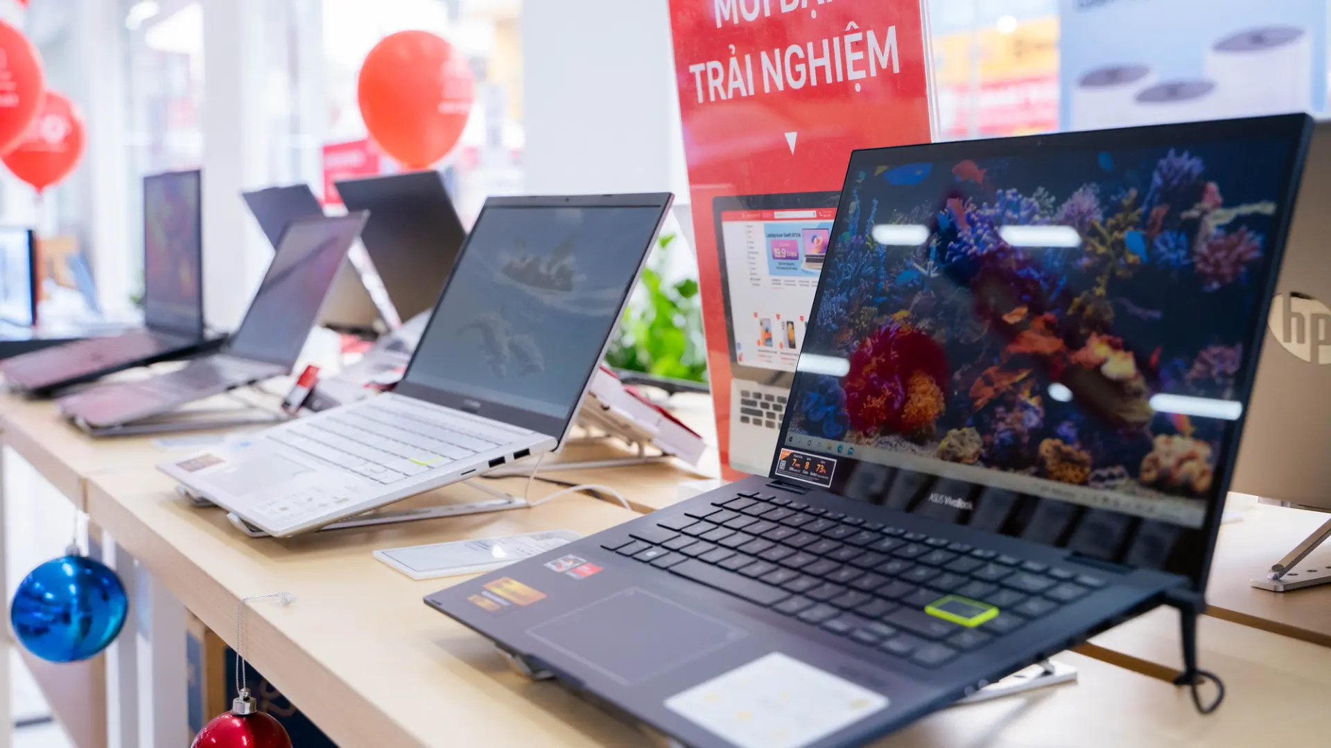 06-laptop-cu-tra-gop.webp