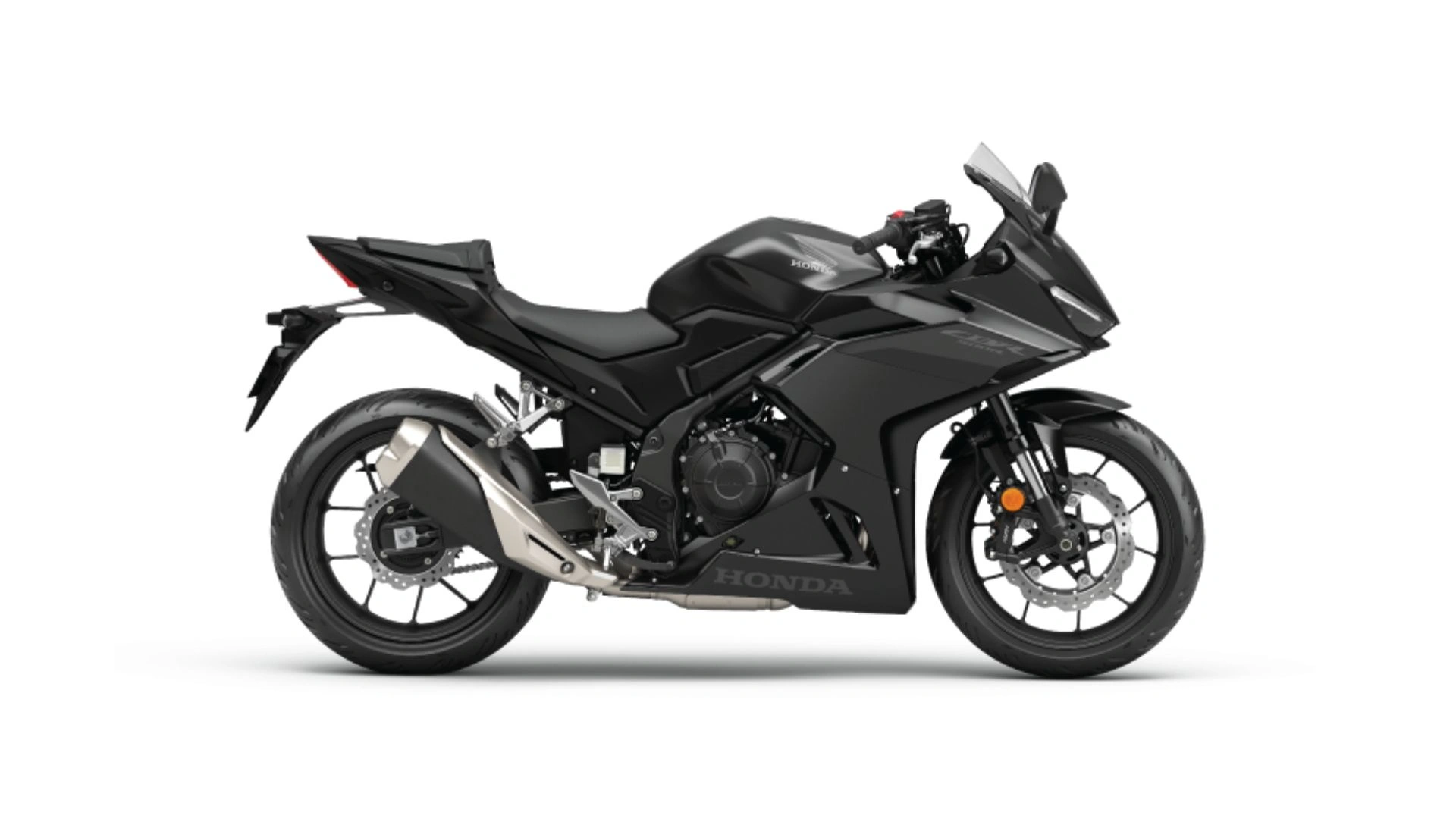 10-honda-cbr500r-ban-tieu-chuan-mau-den.webp