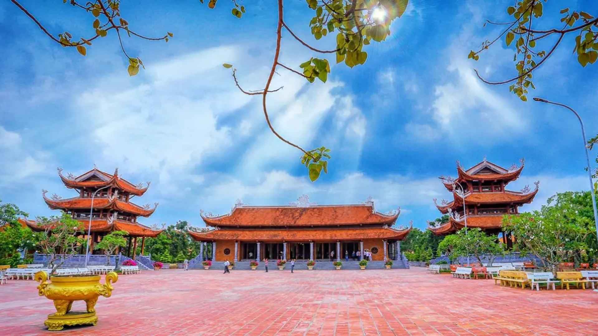 12-thien-vien-truc-lam-phuong-nam-cong-trinh-kien-truc-dac-sac-dat-tay-do.jpg