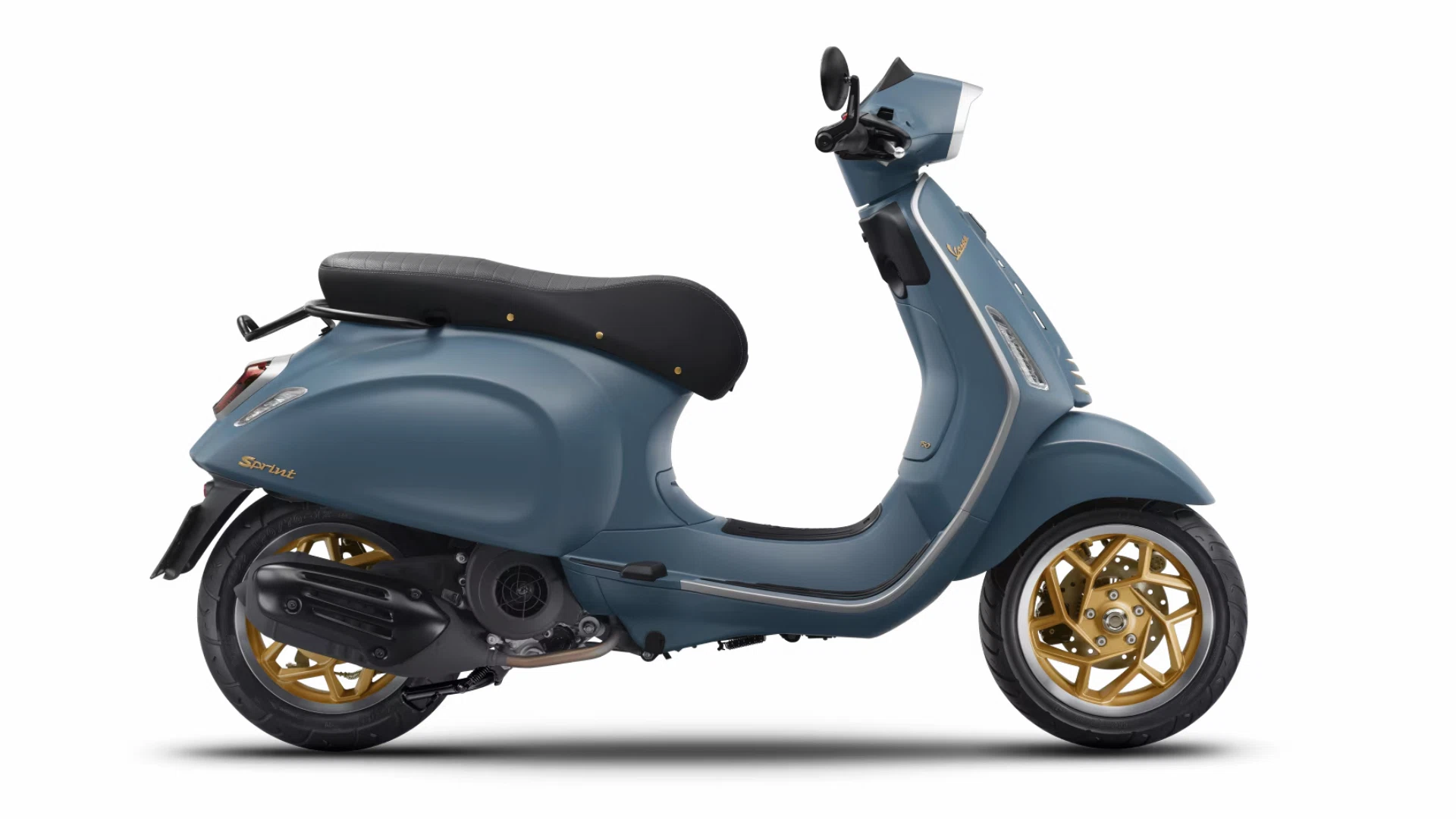 17-xe-vespa-sprint-officina-mau-xanh.webp