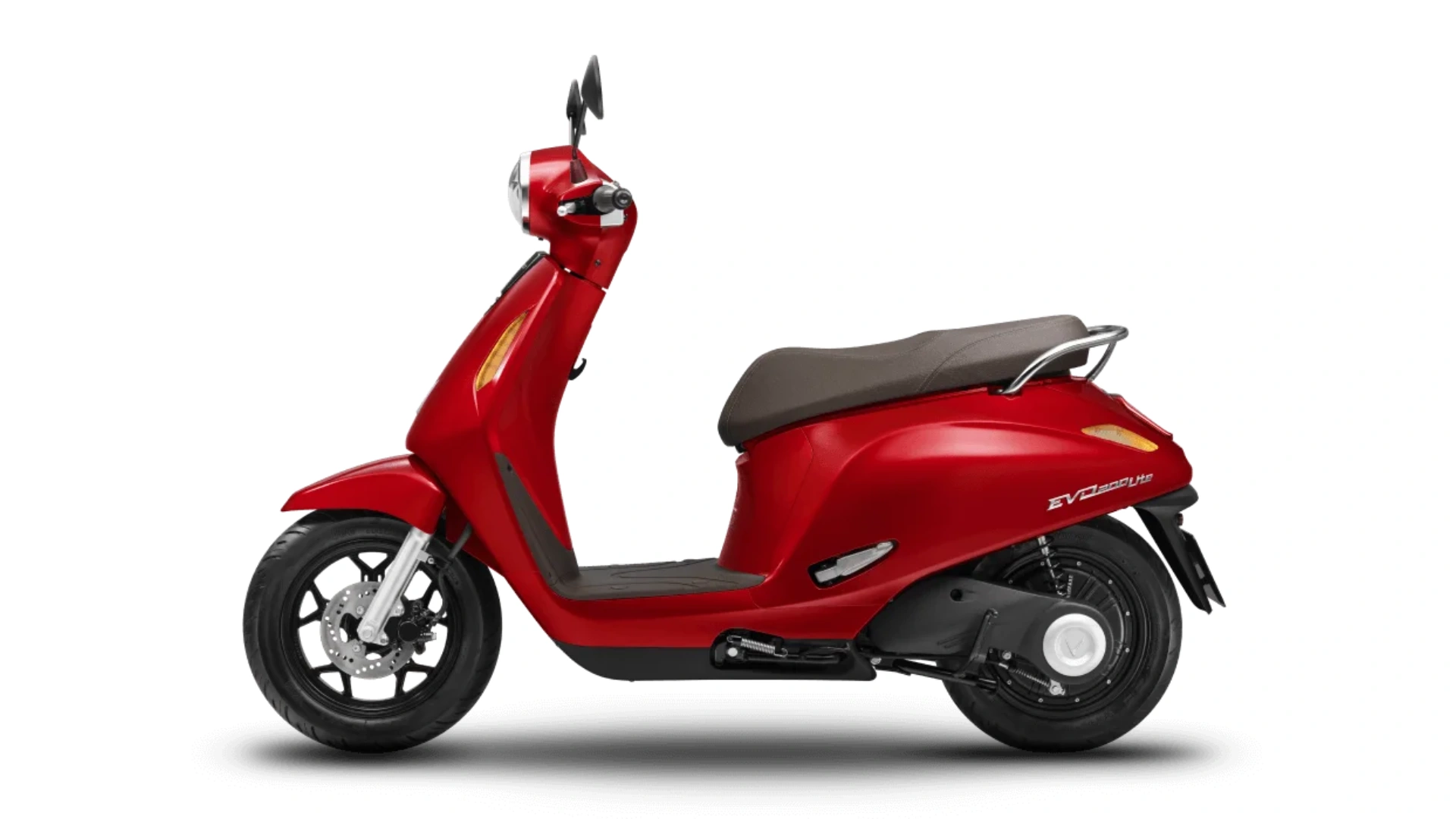 19-vin-fast-evo-200-lite-do-tuoi-nang-dong-noi-bat-va-tran-day-nang-luong-tuoi-teen.webp