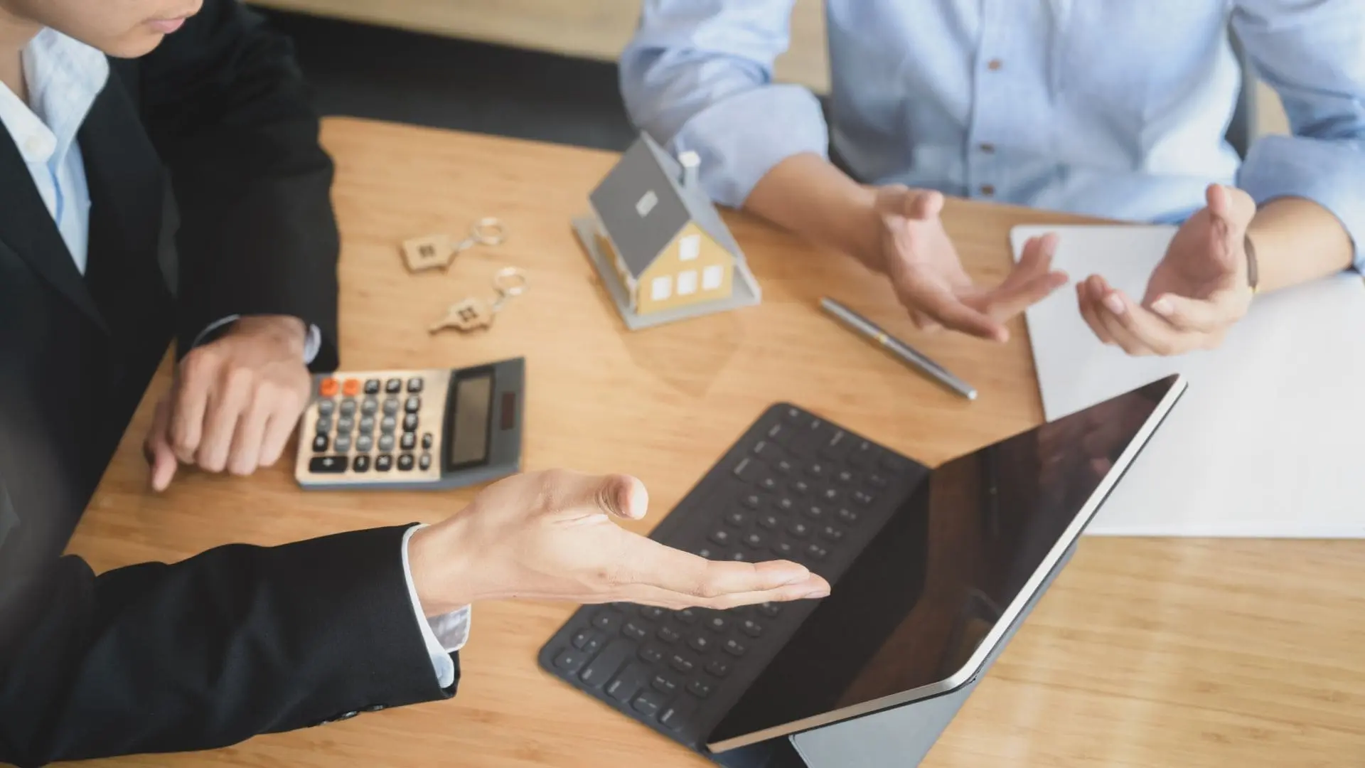 1-hinh-thuc-vay-von-p2p-lending.webp