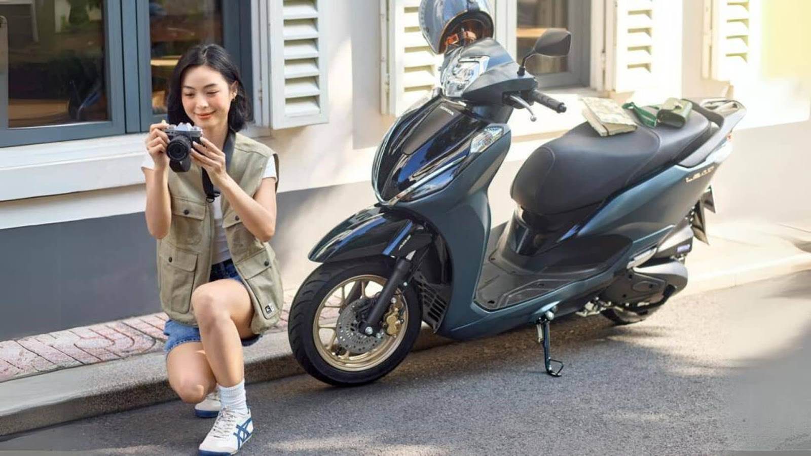 1-honda-lead-la-mau-xe-dac-biet-duoc-ua-chuong-tai-viet-nam.jpg