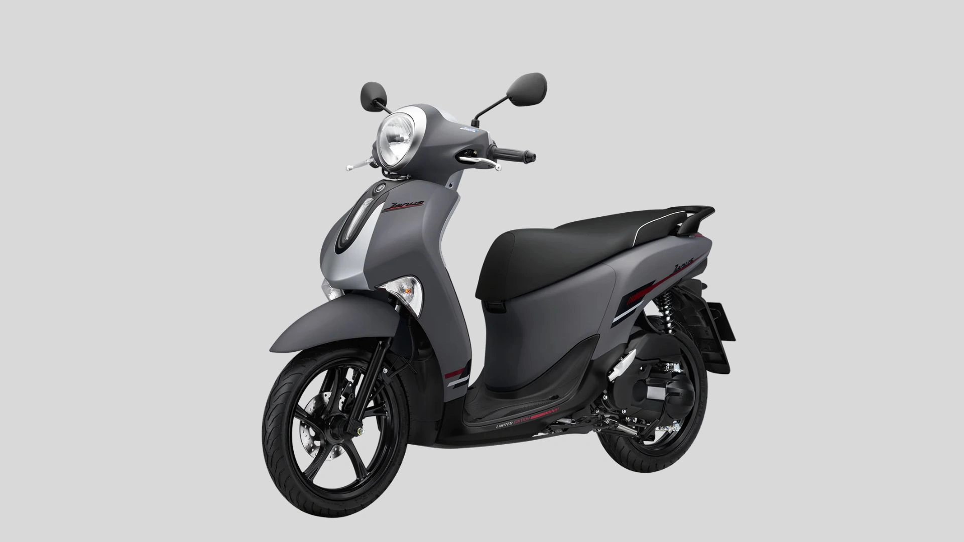 2-mua-tra-gop-xe-yamaha-qua-home-credit.webp
