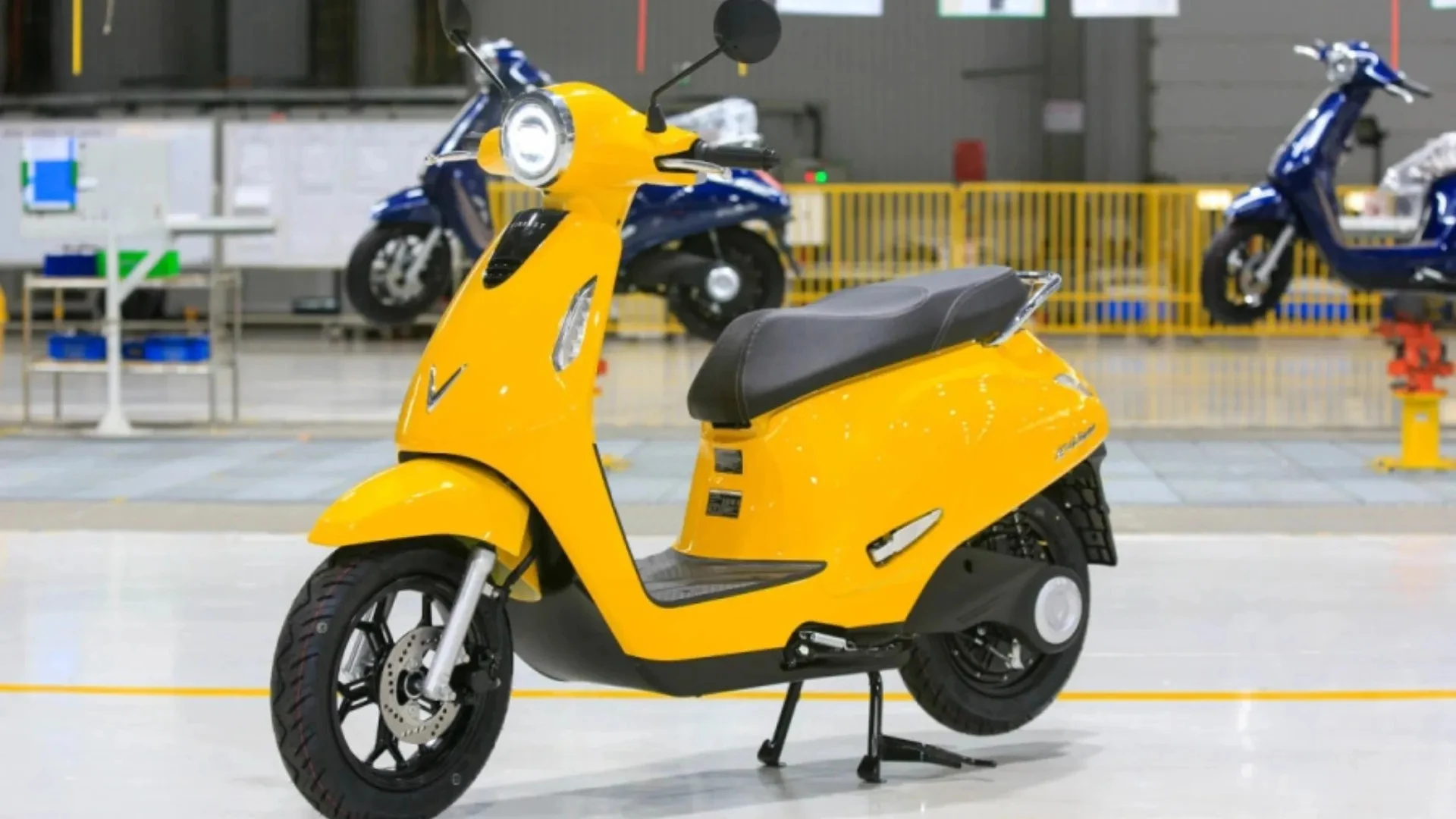 2-vin-fast-evo-200-la-mau-xe-dien-pho-thong.webp