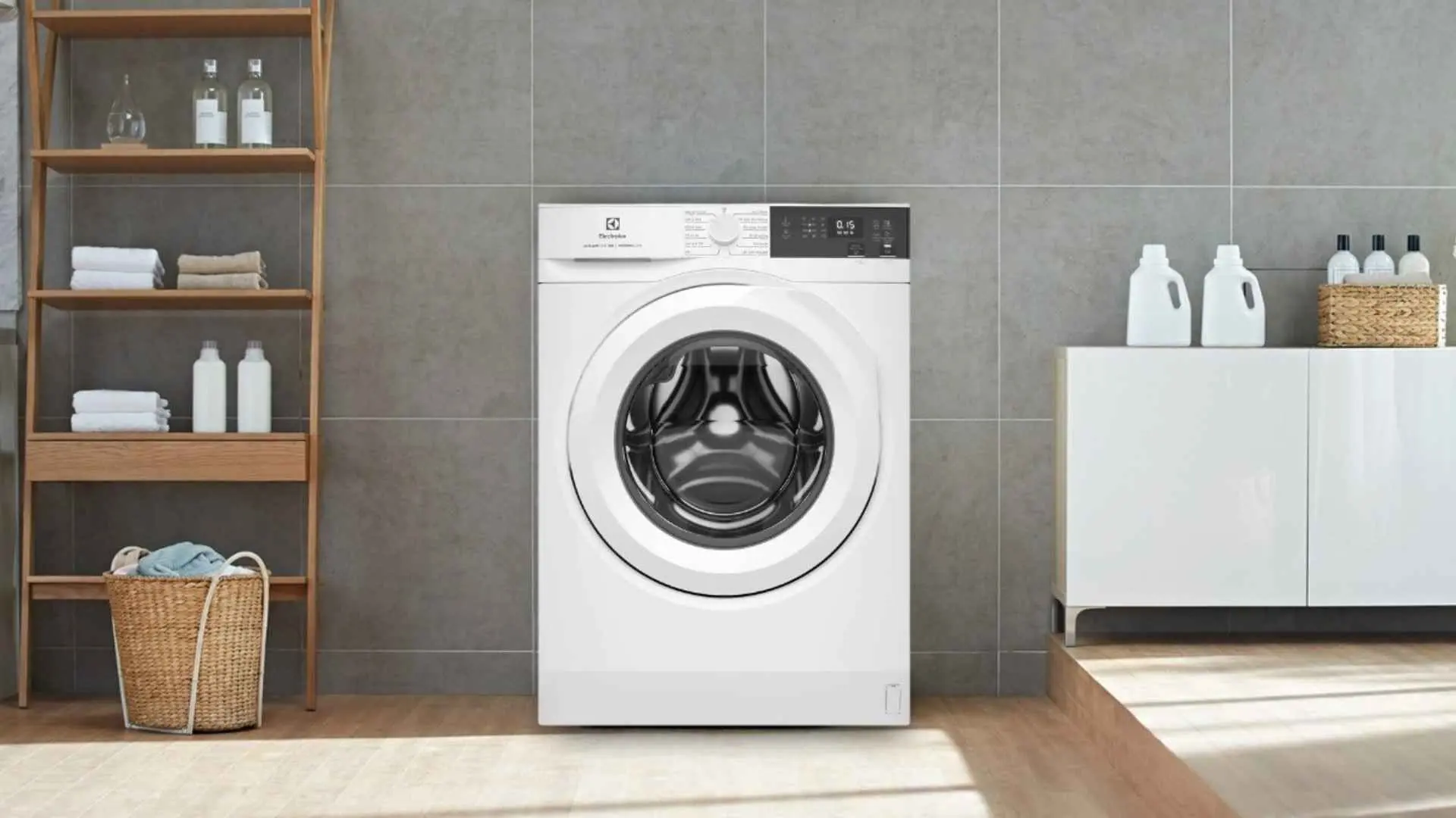 3-may-giat-electrolux-9kg-tro-len-thuong-phu-hop-voi-nhung-gia-dinh-co-dong-thanh-vien.webp