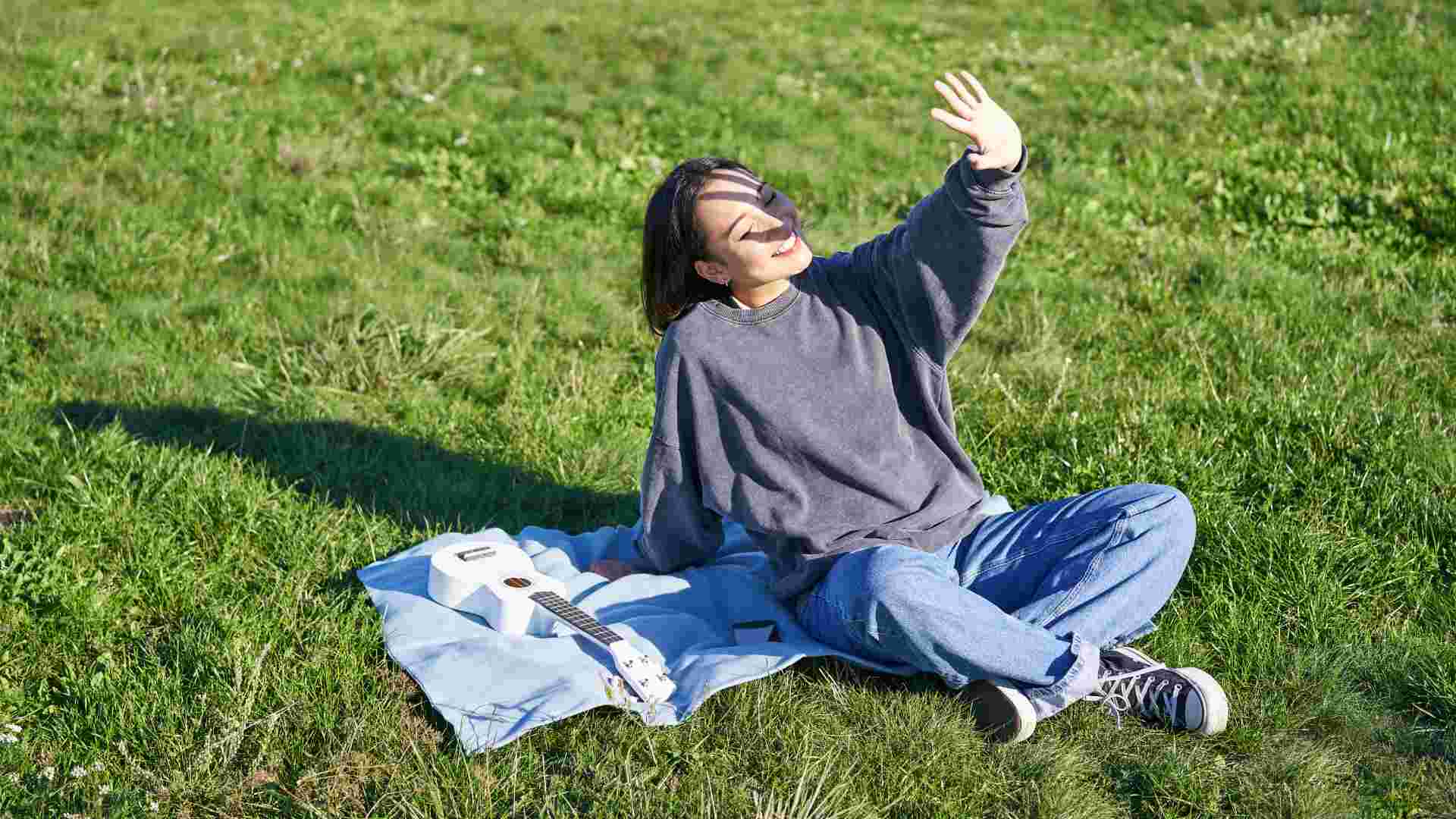 3-thu-nhap-thu-dong-mo-ra-co-hoi-tan-huong-cuoc-song.jpg