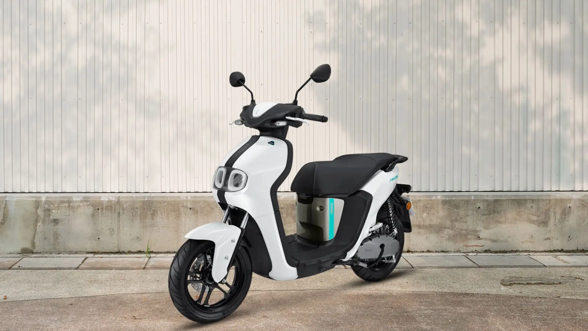 3-yamaha-neos-mau-trang.webp
