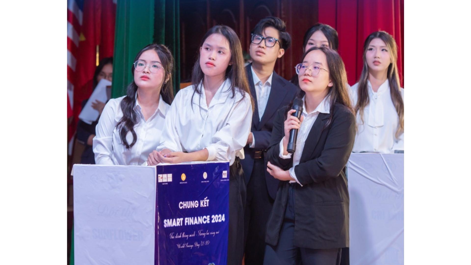 4-chuong-trinh-smart-finance-cua-FNF-duoc-thiet-ke-danh-cho-gioi-tre.jpg