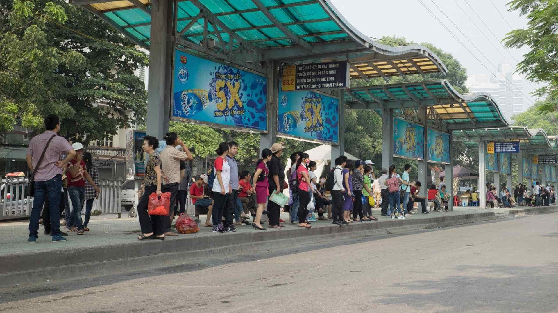 4 mua-ve-cho-den-gia-co-the-doi-mat-voi-tinh-trang-nhoi-nhet.jpg