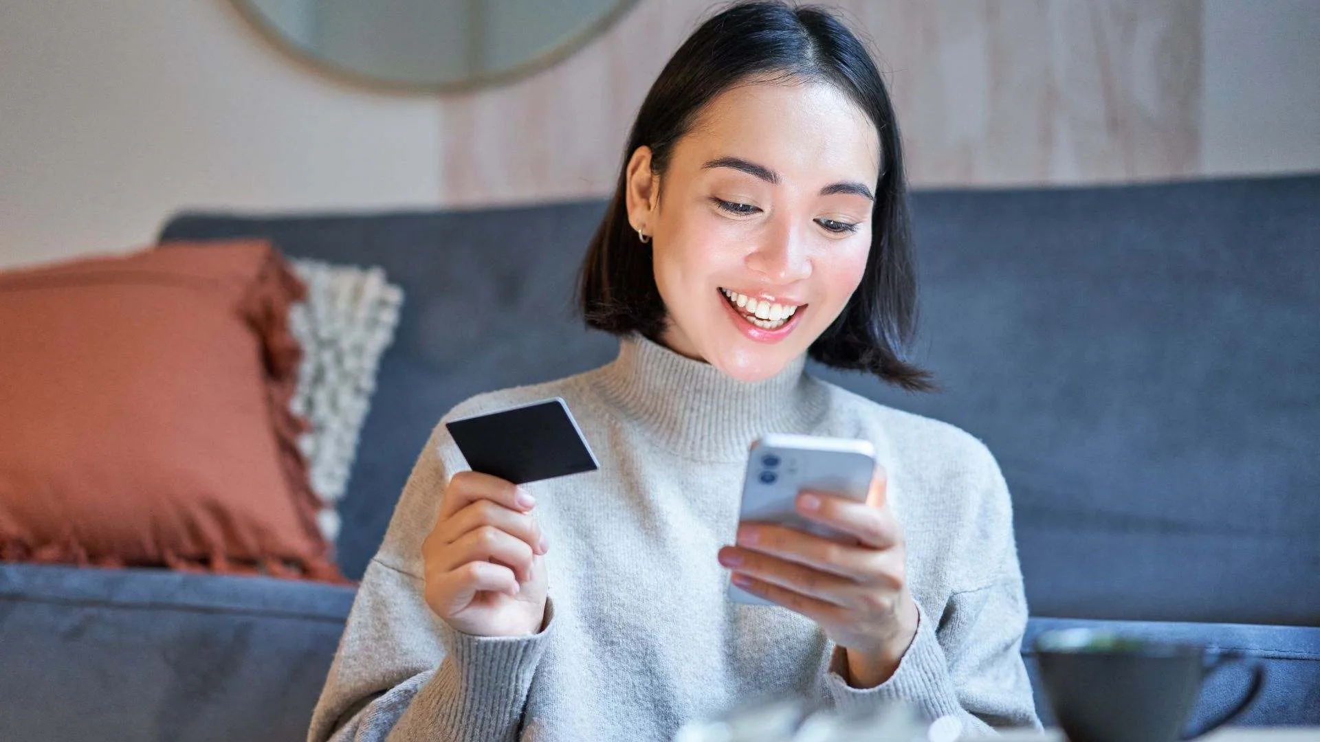 5-cach-dich-vu-ho-tro-cua-mobile-money.webp