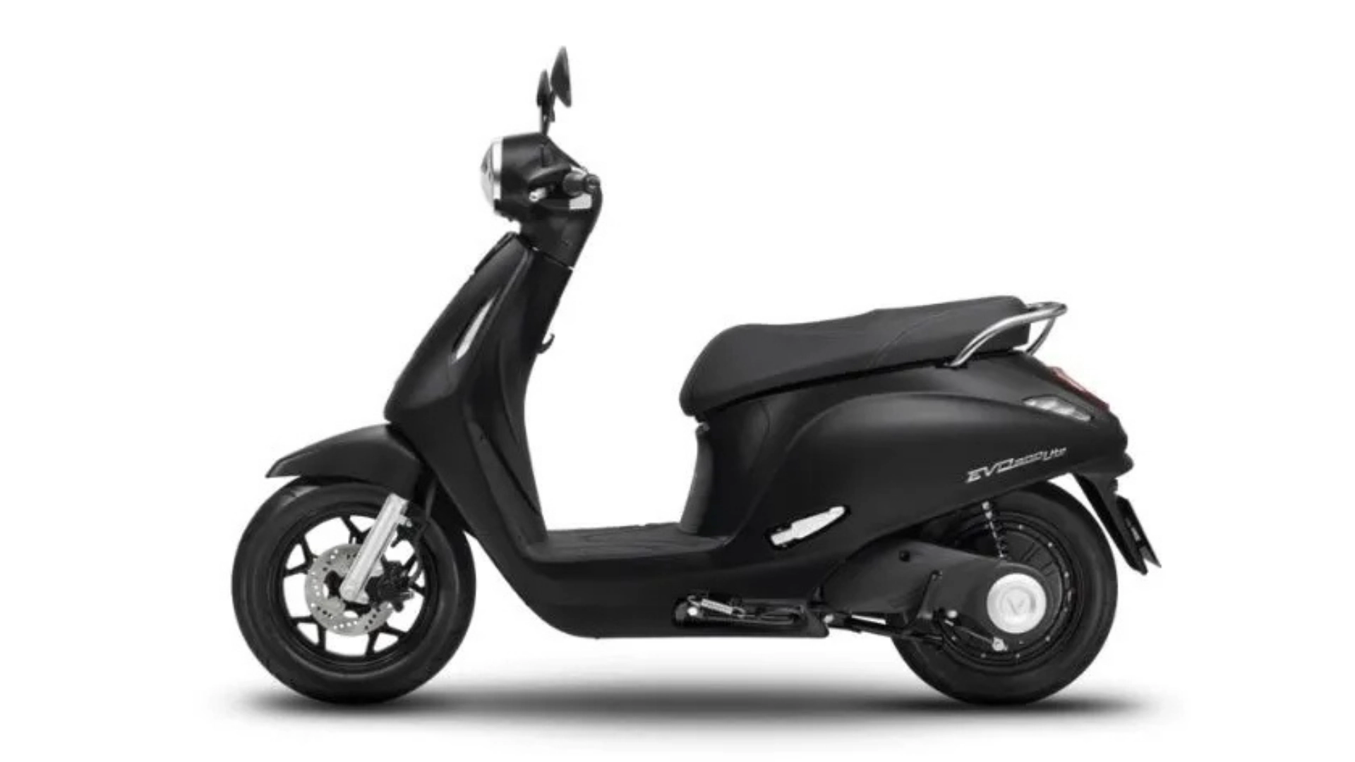 8-vin-fast-evo-200-lite-mau-den-hien-dai-manh-me-va-day-ca-tinh.webp
